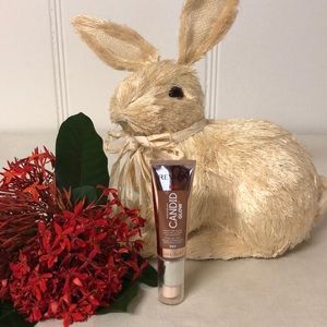 Revlon Photoready Candid Glow 550 Mocha Foundation NEW!